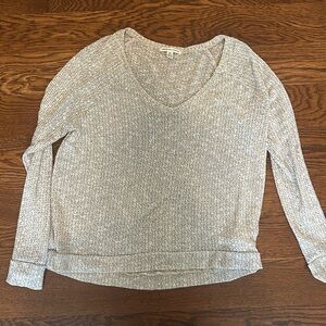 American Eagle light sweater